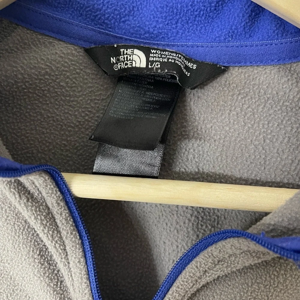 The North Face Blue and Gray Fleece Quarter Zip Pullover - Picture 3 of 5